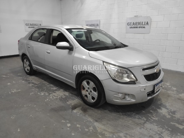 Veículo GM - Chevrolet Chevrolet Chevrolet Cobalt 1.4 LT A******8 2015 2015 em leilão