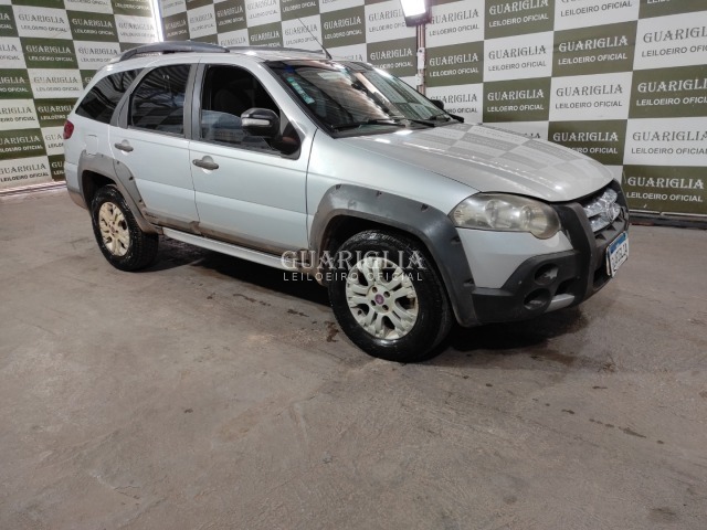 Veículo Fiat PALIO WK FIAT/PALIO WK ADVEN DUAL 2011/2012 2012 em leilão