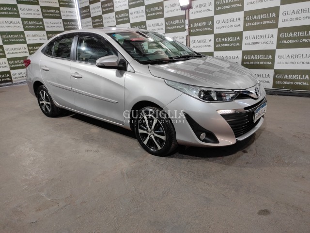 Veículo Toyota Yaris TOYOTA/YARIS SA XLS15CNT 2019/2020 Prata 2020 em leilão