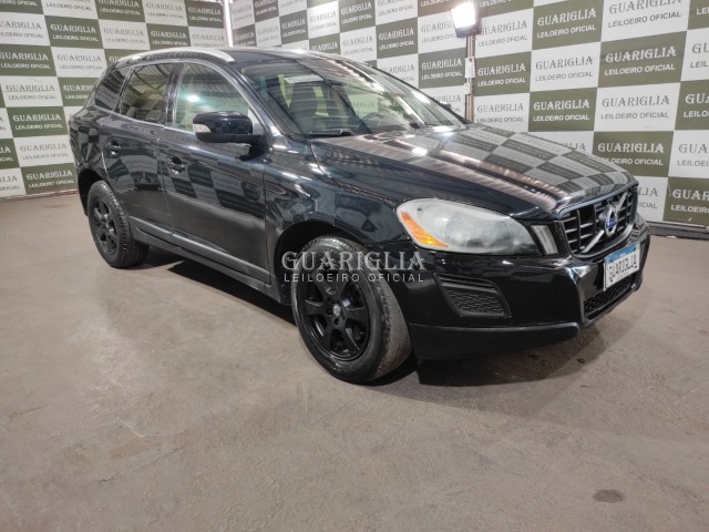 Veículo Volvo XC60 VOLVO/XC60 2.0 T5 COMF 2012/2013 Gasolina 2013 em leilão
