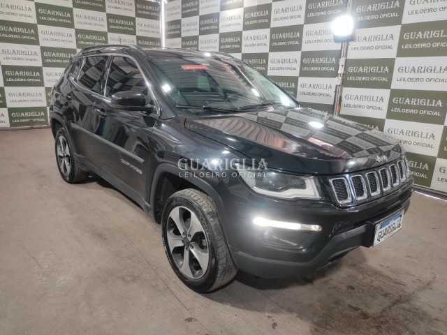 Veículo Fiat Compass JEEP COMPASS LONGITUDE D 2017 DIESEL PRETA 2017 em leilão