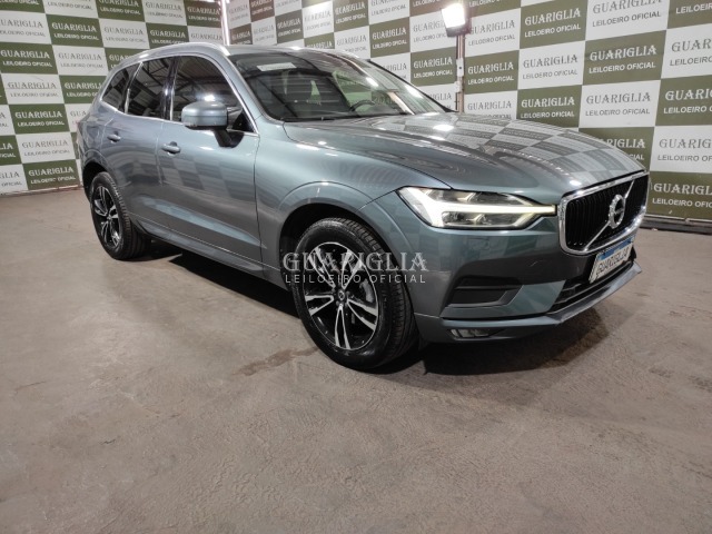 Veículo Volvo XC60 VOLVO/XC60 2.0 T5 MOM 2018/2019 Gasolina Cinza 2019 em leilão