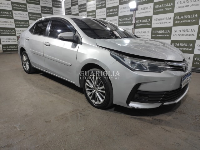 Veículo Toyota Corolla Toyota Corolla Gli 1.8 CVT 2018/2019 Prata GNV 2019 em leilão