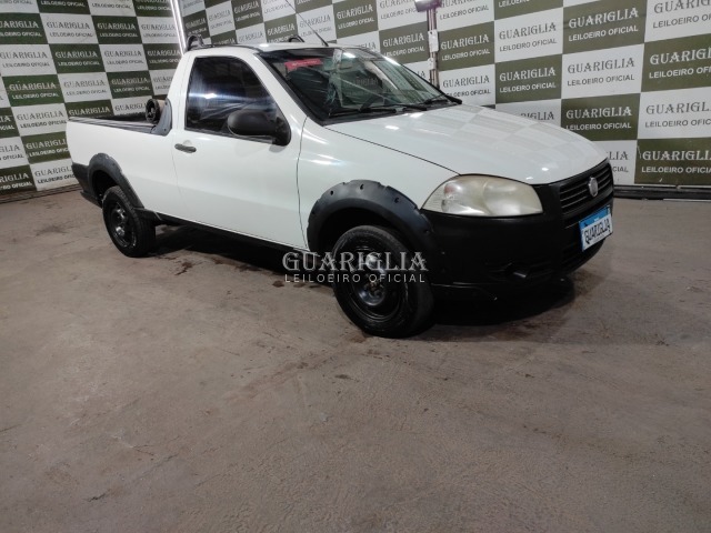 Veículo Fiat Strada FIAT/STRADA WORKING 2012/2013 Branca 2013 em leilão