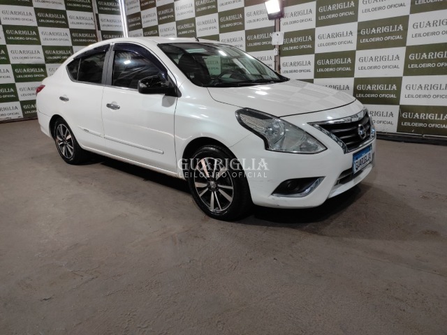 NISSAN VERSA 1.6 SL 2017/2018