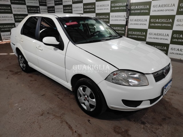 Veículo Fiat Siena Fiat Siena EL 1.0 Flex 2014/2015 Branco 2015 em leilão