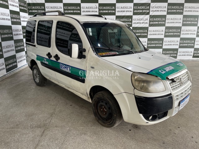Veículo Fiat Doblo FIAT/DOBLO ESSENCE 1.8 - O*****4 - 2013 - 2013 - ALC/GAS/GNV 2013 em leilão