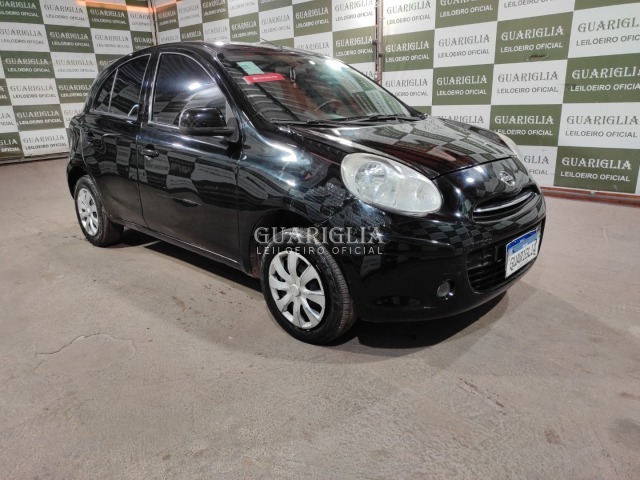 Veículo Nissan March NISSAN/MARCH 10S FLEX 2013 Conservado 2014 em leilão