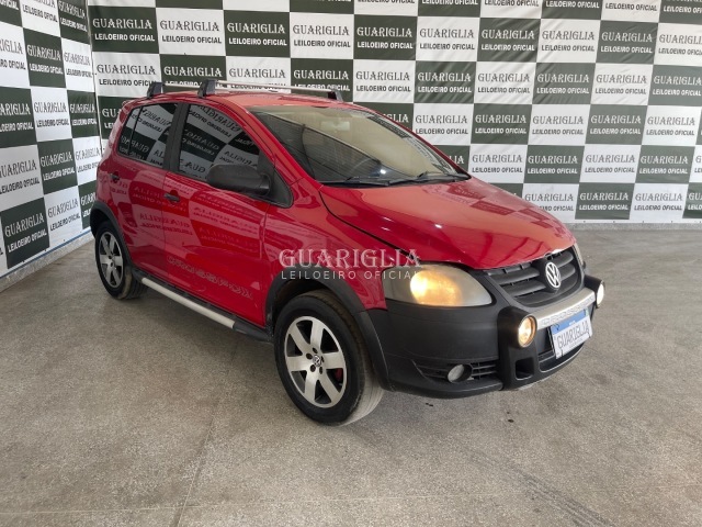 Veículo VW - VolksWagen Crossfox VOLKSWAGEN CROSSFOX 2007/2008 2008 em leilão