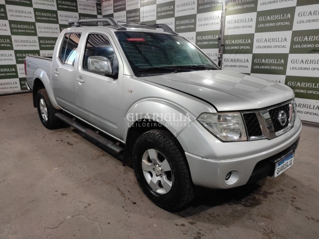 Veículo Nissan Frontier Nissan Frontier LE 25 X4 - 2009/2010 - Diesel 2010 em leilão