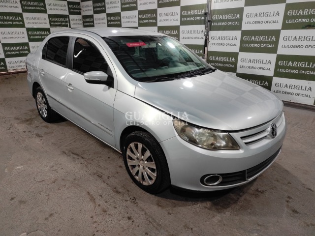 Veículo VW - VolksWagen Voyage VOLKSWAGEN VOYAGE 1.6 COMFORTL 2011 Prata Flex 2012 em leilão