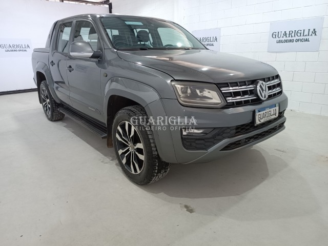 Veículo VW - VolksWagen Amarok VOLKSWAGEN AMAROK CD 4X4 HIGH - P*****9 - 2016 - 2017 - DIESEL 2017 em leilão