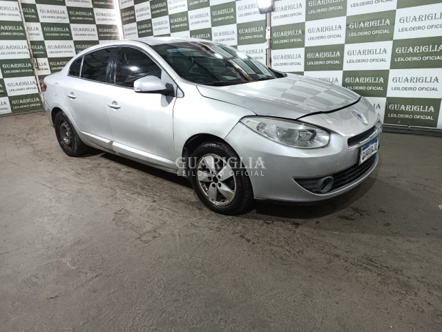 Veículo Renault Fluence Renault Fluence DYN20A 2012/2013 Prata 2013 em leilão