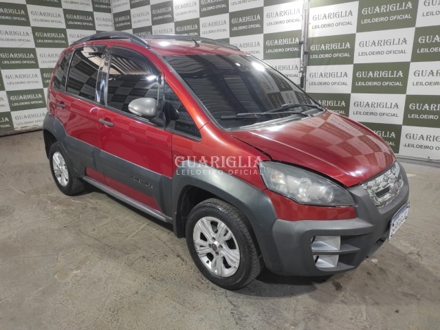 Veículo Fiat Idea FIAT IDEA ADVENTURE DUAL 2011/2012 2012 em leilão