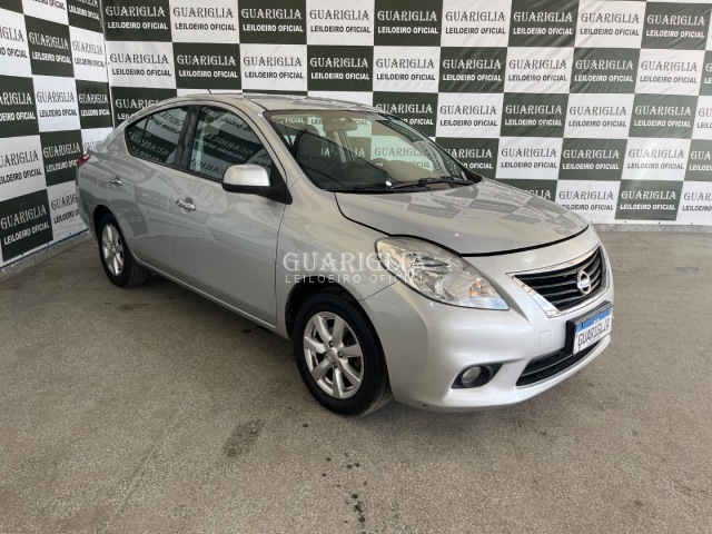 Veículo Nissan Versa NISSAN/VERSA 16SL FLEX 2012/2013 2013 em leilão