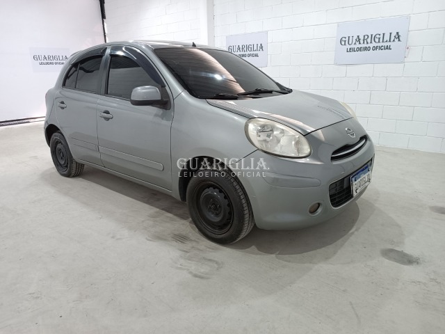 Veículo Nissan March NISSAN/MARCH 16S FLEX 2013/2014 2014 em leilão