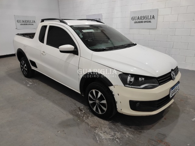 Veículo VW - VolksWagen Saveiro VOLKSWAGEN SAVEIRO CE TL MB 2014 2015 em leilão