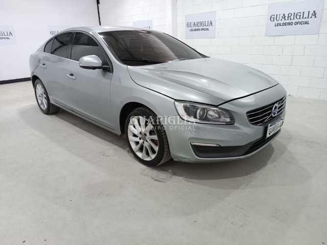 Veículo Volvo S60 VOLVO/S60 2.0 T5 KINET 2015 2015 em leilão