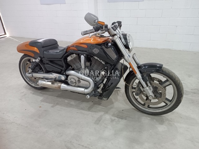 HARLEY-DAVIDSON/VRSCF 2014 Conservado