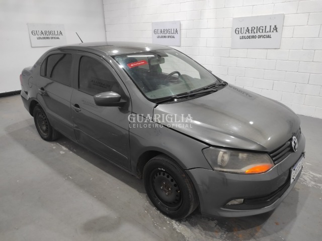 Veículo VW - VolksWagen Voyage VOLKSWAGEN/VOYAGE 1.6 2013 Conservado 2013 em leilão