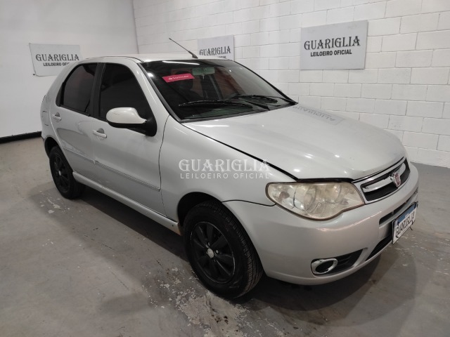 Veículo Fiat Palio FIAT/PALIO FIRE 2014/2015 2015 em leilão