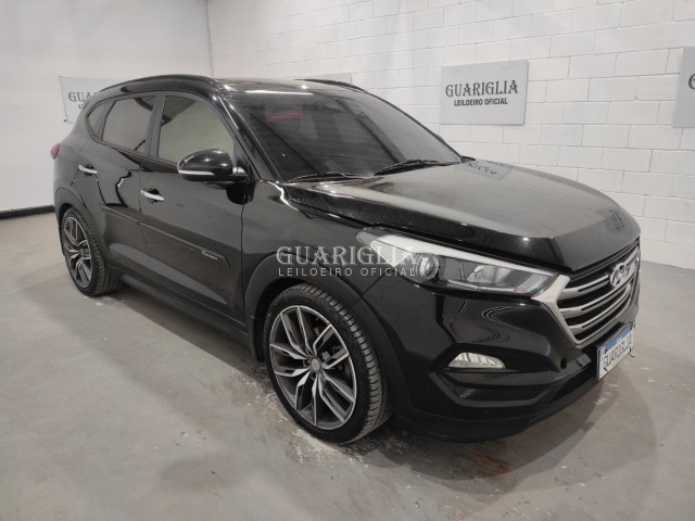 Veículo Hyundai Tucson HYUNDAI/TUCSON TURBO GLS 2016/2017 Gasolina 2017 em leilão