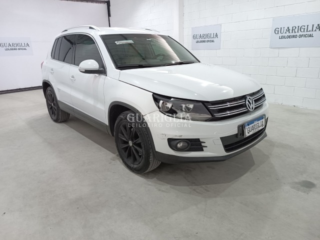 Veículo VW - VolksWagen Tiguan VOLKSWAGEN TIGUAN 2.0 TSI 2014 2014 em leilão