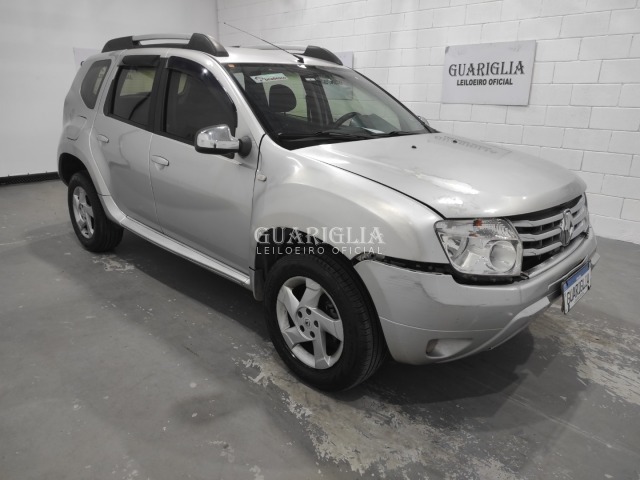 Veículo Renault Duster RENAULT/DUSTER 20 D 4X2A 2014/2015 Prata 2015 em leilão
