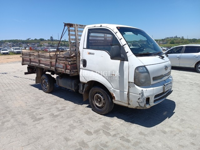 Veículo HYUNDAI UK2500 KIA UK2500 HD SC 2015/2016 2016 em leilão