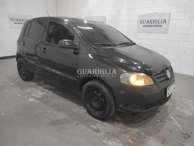 Veículo VW - VolksWagen Fox VOLKSWAGEN/FOX 1.0 2009/2010 2010 em leilão