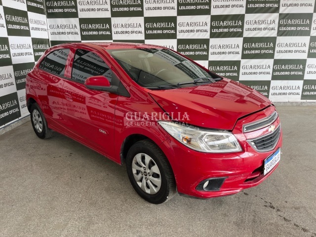 Veículo GM - Chevrolet Onix CHEVROLET/ONIX 1.0MT LT 2015 2015 em leilão