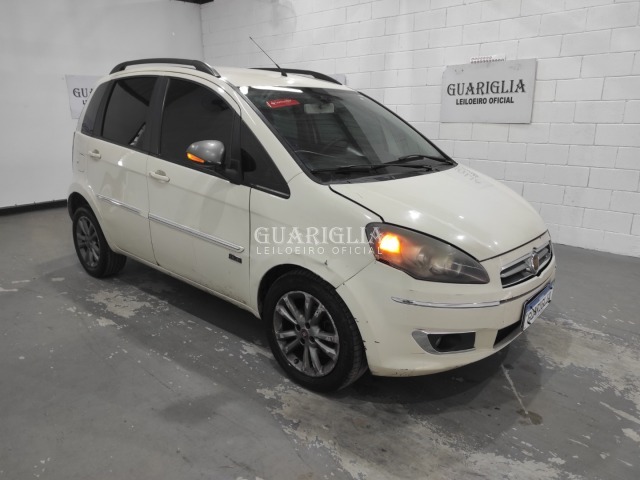 Veículo Fiat Idea FIAT/IDEA ESSENCE 1.6 2014/2015 2015 em leilão