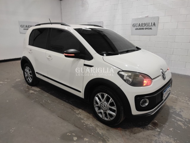 Veículo VW - VolksWagen Up VOLKSWAGEN/UP CROSS MA - F*****0 - 2014 - 2015 - ALC/GAS 2015 em leilão