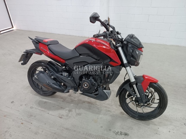 BAJAJ/DOMINAR 400 2025 Vermelha