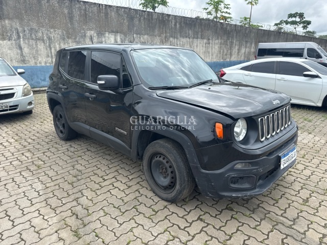 Veículo Fiat Renegade JEEP Renegade 1.8MT 2016/2017 2017 em leilão