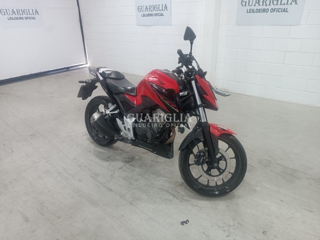 Veículo HONDA CB Twister HONDA CB TWISTER CB300F CBS 2024 2024 em leilão