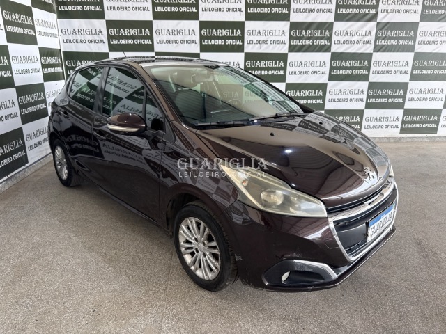 PEUGEOT/208 ALLURE MT - Q******2