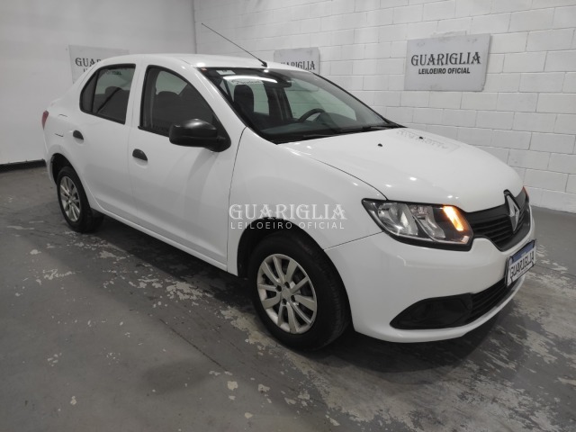 Veículo Renault Logan RENAULT LOGAN AUTH 10 Q*****5 2017/2018 ALC/GAS 2017 em leilão