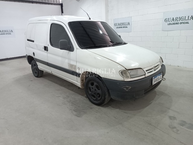 Veículo Peugeot Partner PEUGEOT/PARTNER F 800K 16 - E*****6 - 2008 - 2009 - GASOLINA 2009 em leilão