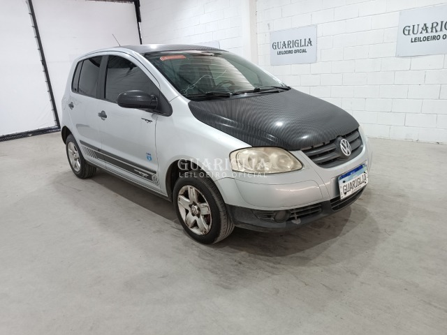 Veículo VW - VolksWagen Fox VOLKSWAGEN FOX 1.0 ROUTE 2008 2008 em leilão