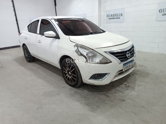 NISSAN VERSA 16 SV - Placa L*****5 - 2015/2016