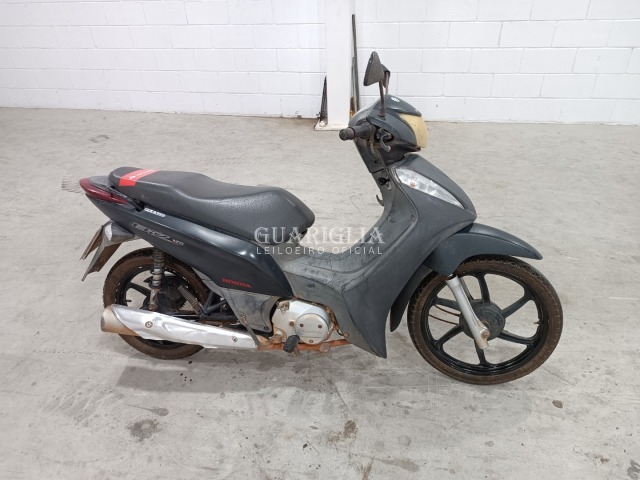 HONDA BIZ 125 ES - Q*****4 - 2015