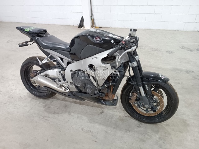 Veículo HONDA CBR Honda CBR 1000RR 2011 2011 em leilão