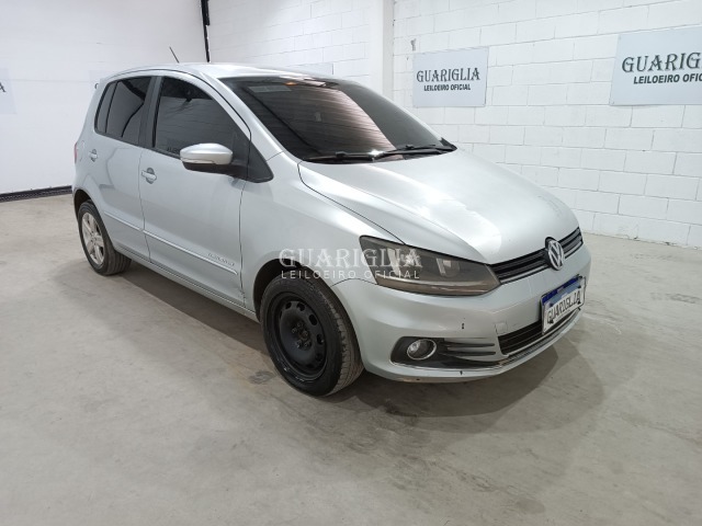 Veículo VW - VolksWagen Fox VOLKSWAGEN/FOX CL MBV - P*****4 - 2017 - 2018 - ALC/GAS 2018 em leilão