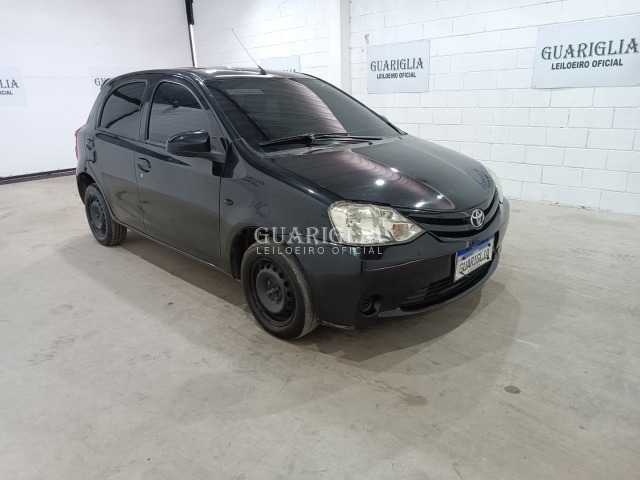 Veículo Toyota Etios TOYOTA/ETIOS HB XS 15 - L*****4 - 2013 - 2014 2014 em leilão