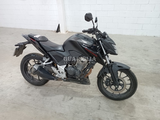 Veículo HONDA CB Twister Honda CB Twister 300F CBS 2024 2024 em leilão